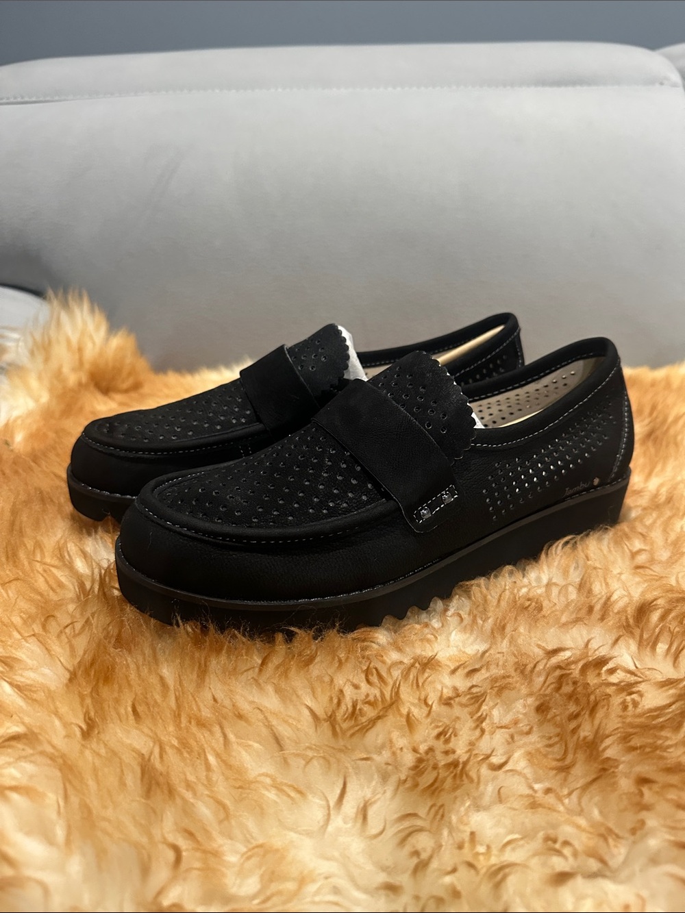 Jambu Women’s Jessie Black Perforated Slip-On Loafers - new in box